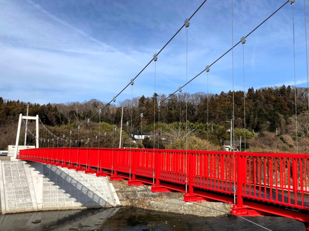 松坂吊り橋全景